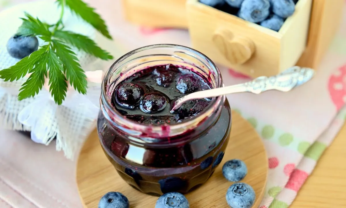 Blueberry sauce easy ll need make