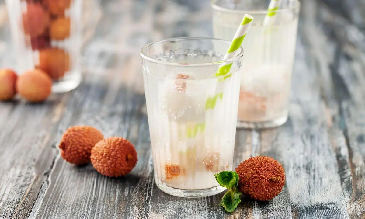 Easy Refreshing Lychee Lemonade Recipe | Bite N Sip